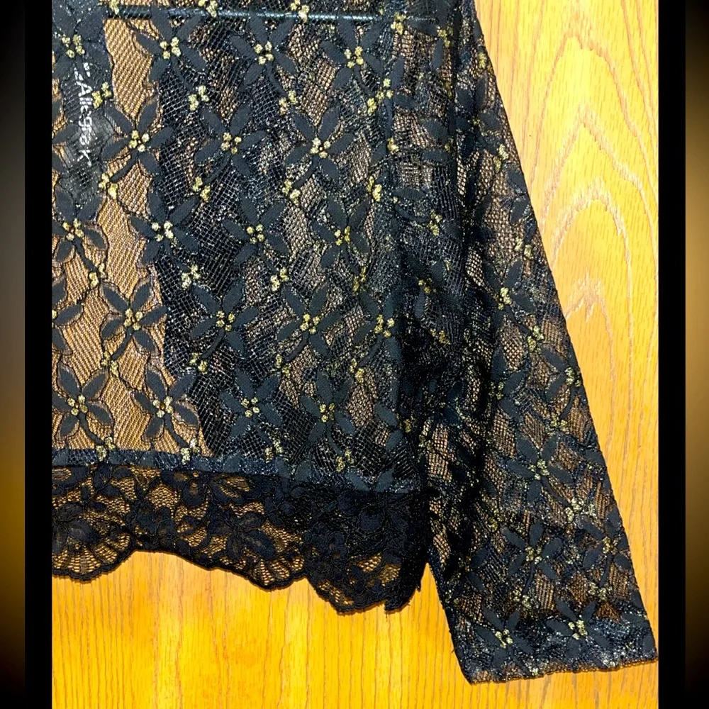 Black Bolero Shrug Top Sheer Sequin Lace W/Floral Pattern Crop Cardigan NWT